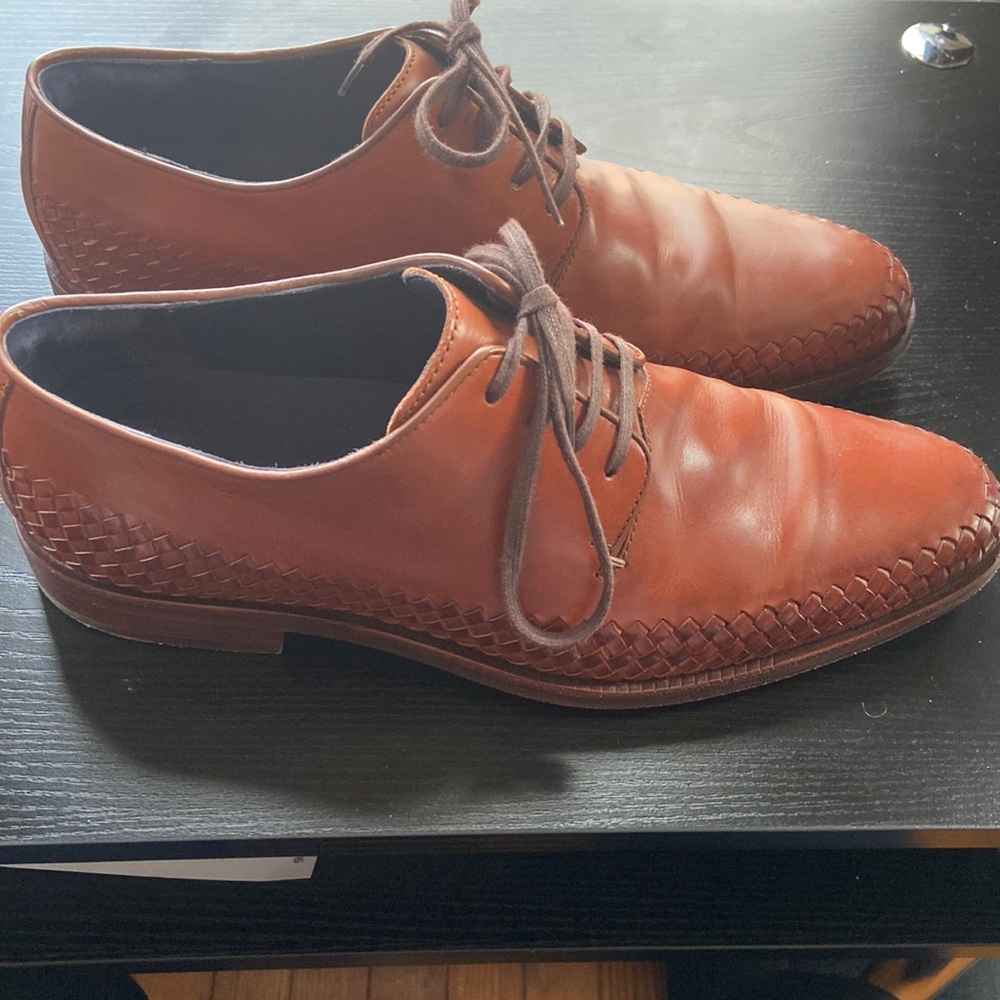 COLE HAAN Grand.OS - Mens Dress Shoes with stitched edges.